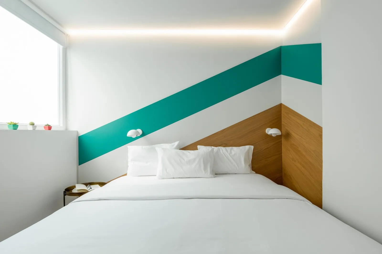 Deluxe Room with Private Terrace & Jacuzzi