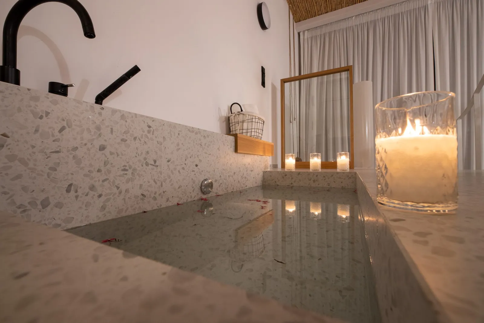 Loft Suite with Private Plunge Pool 55m²