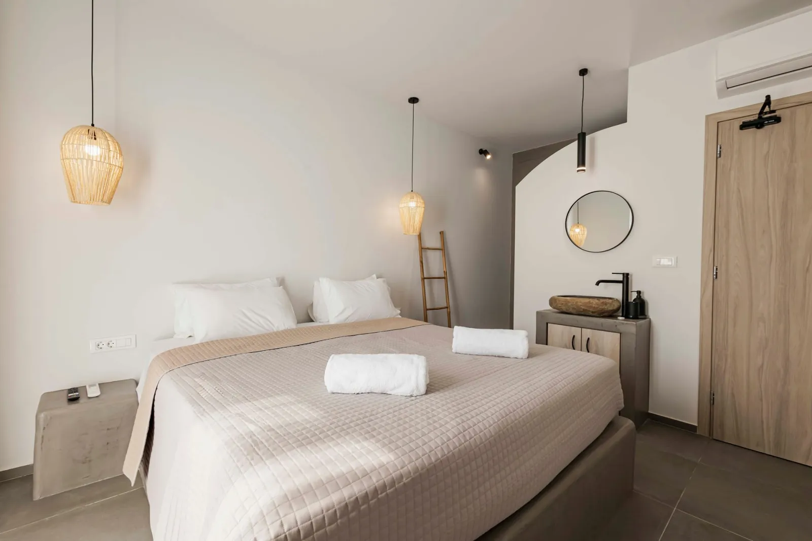 Private Pool Loft Suite 40m²