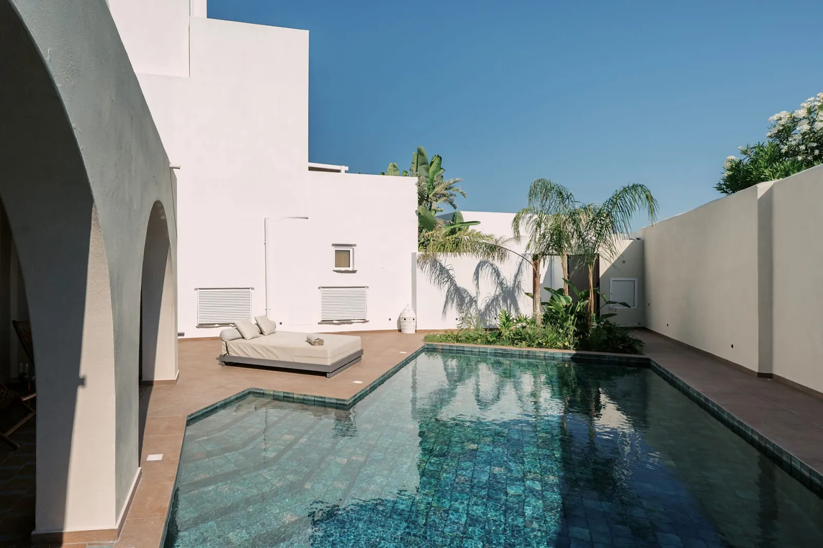 Premium Suite with Private Heated Pool 110m²