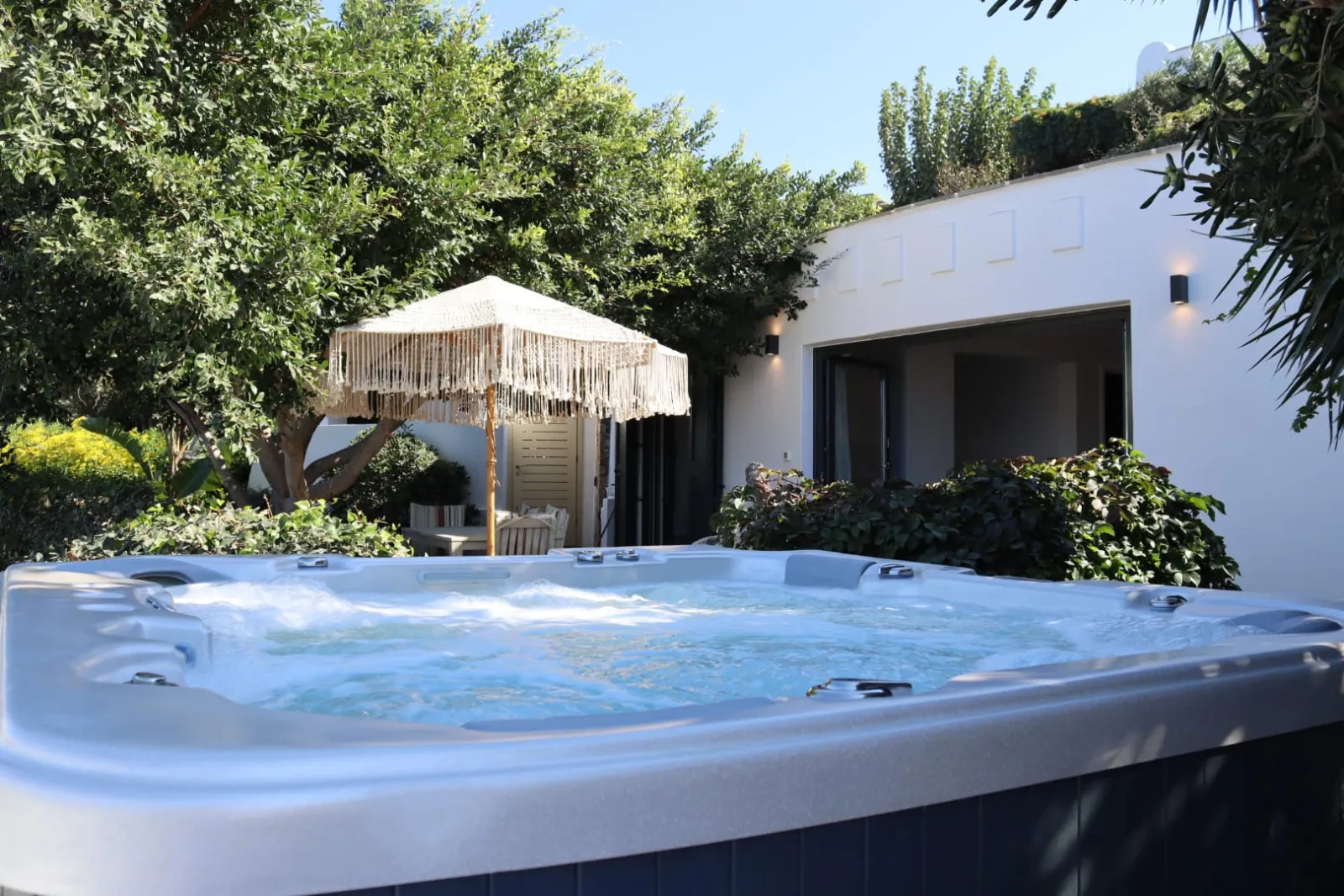Villa 'Wave' 2+1 pax
