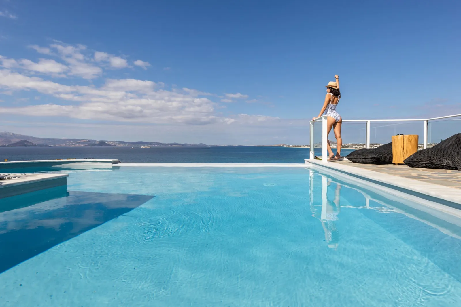 Villa 'Azure'  with Private Pool 6 pax