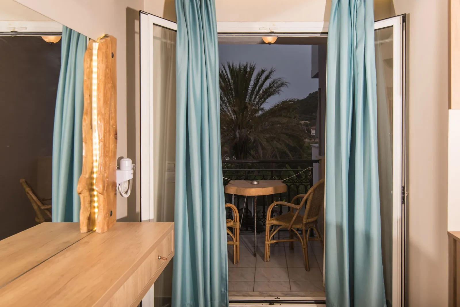 Deluxe Suite Two Bedrooms Pool View