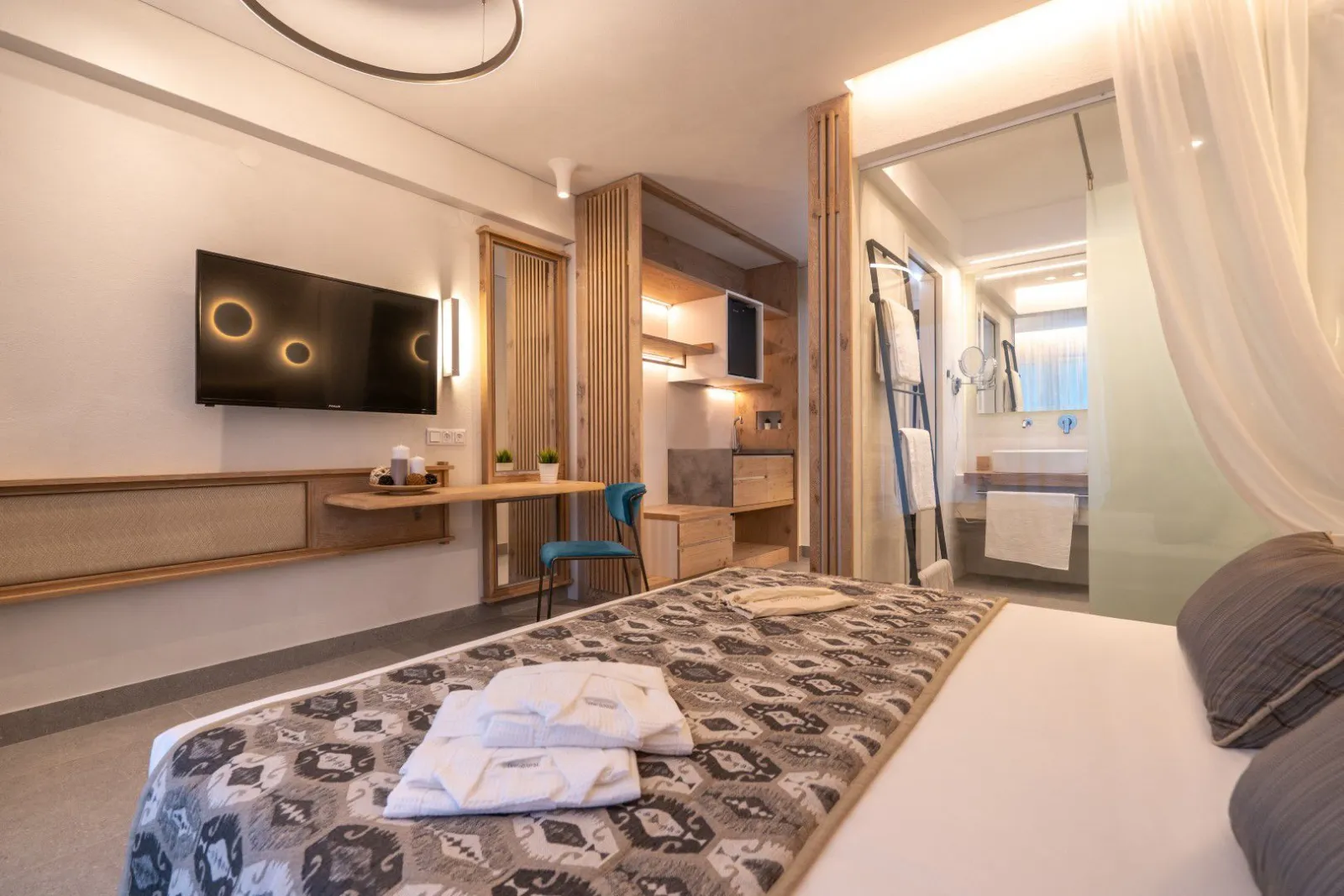 Deluxe Room with Balcony Pool View