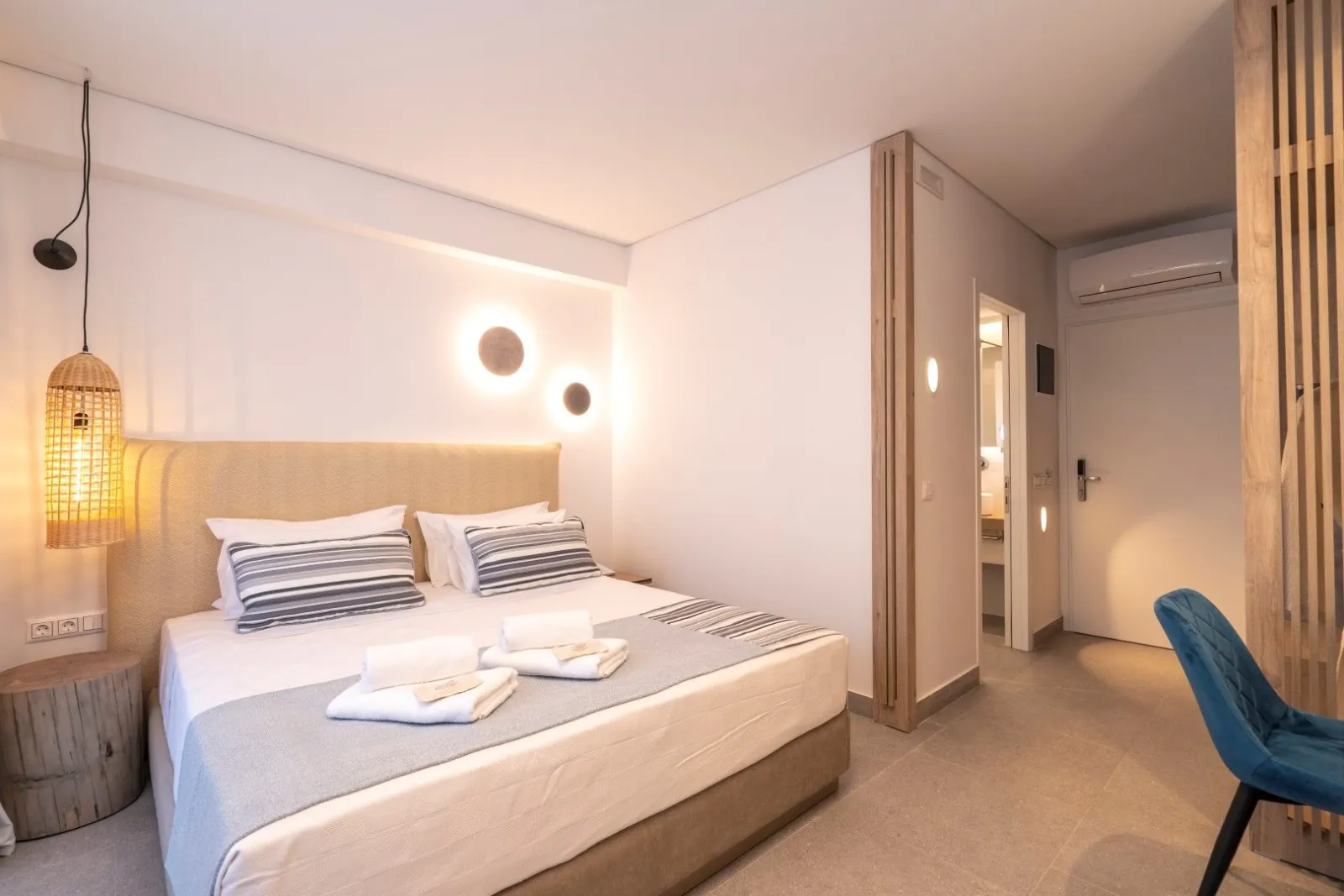 Deluxe Semibasement Room with Veranda