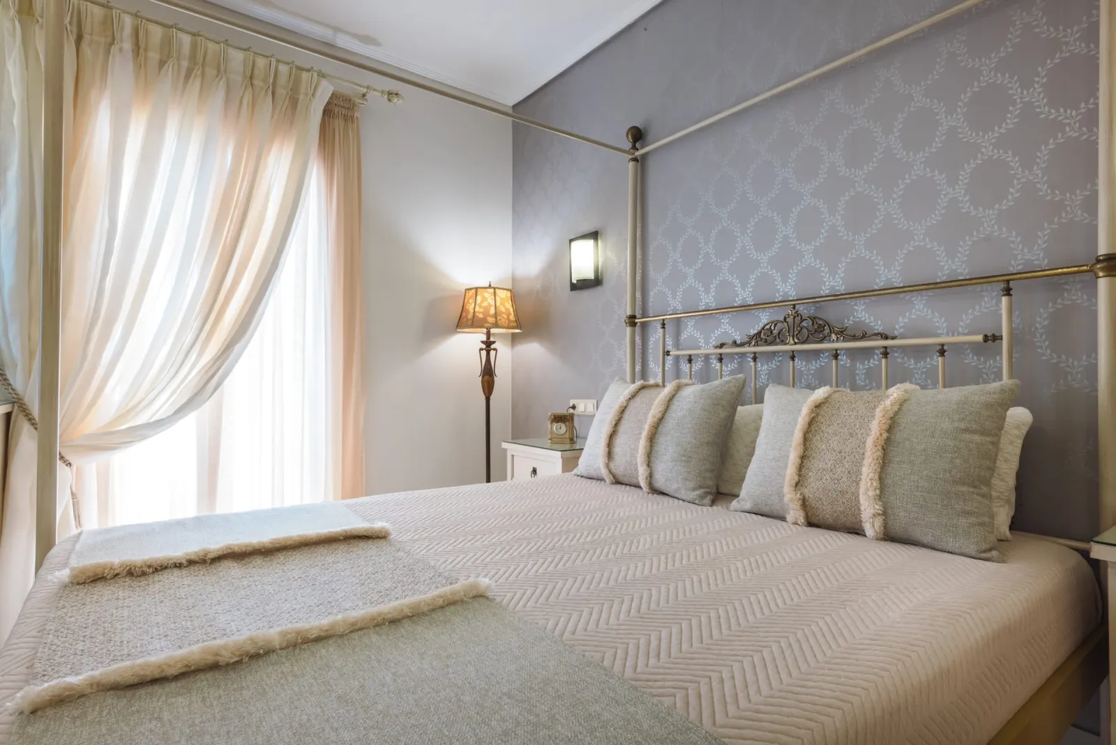 Elegant Suite