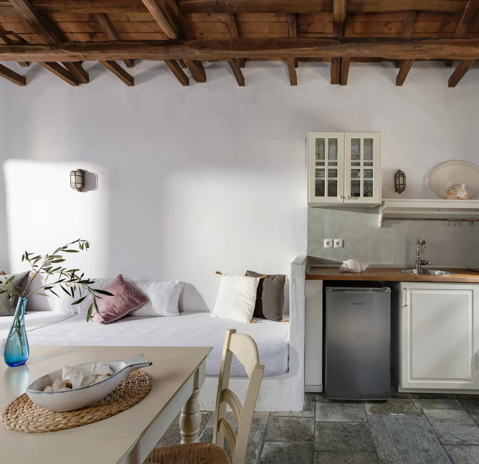 Upper Floor Suite 48 sq.m