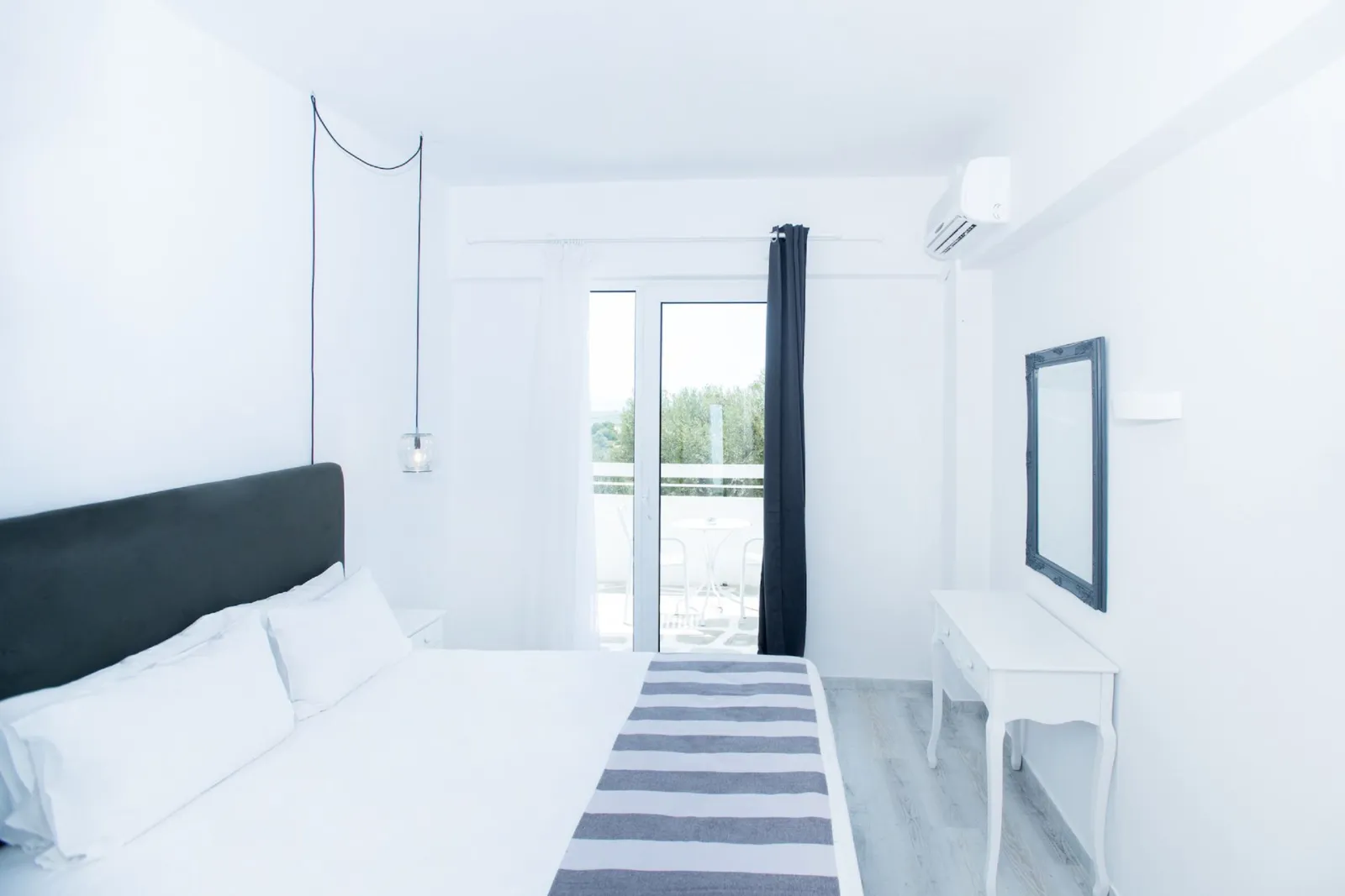 Classic Double Garden View Room