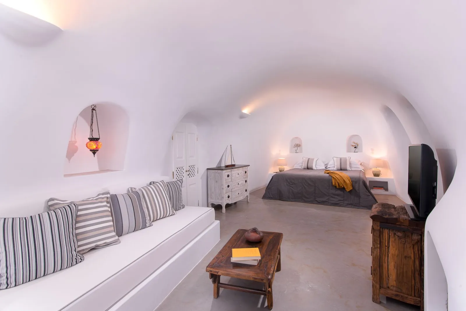 Ligaria Cave Suite with Caldera View 29m²