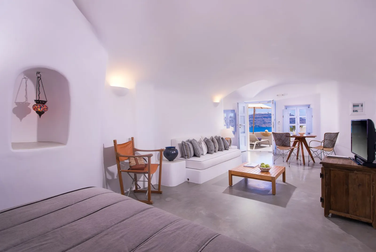 Louisa Cave Suite with Caldera View 40m²