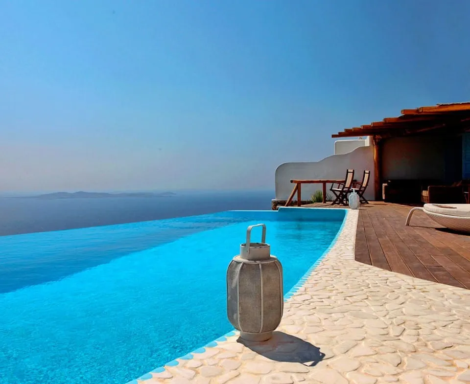 6 Bedroom | Azalea Villa | Kastro