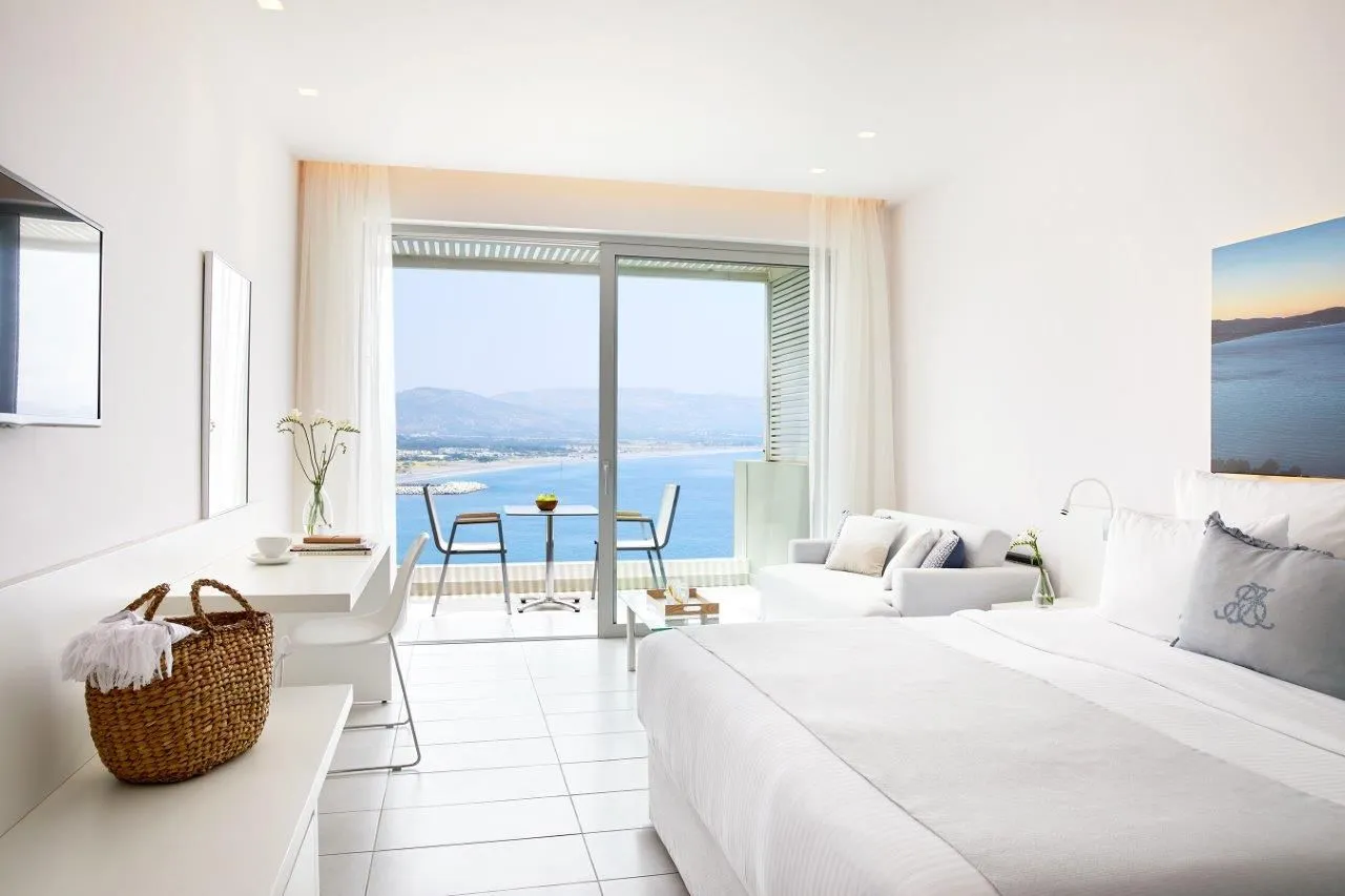 Deluxe Panoramic Sea View