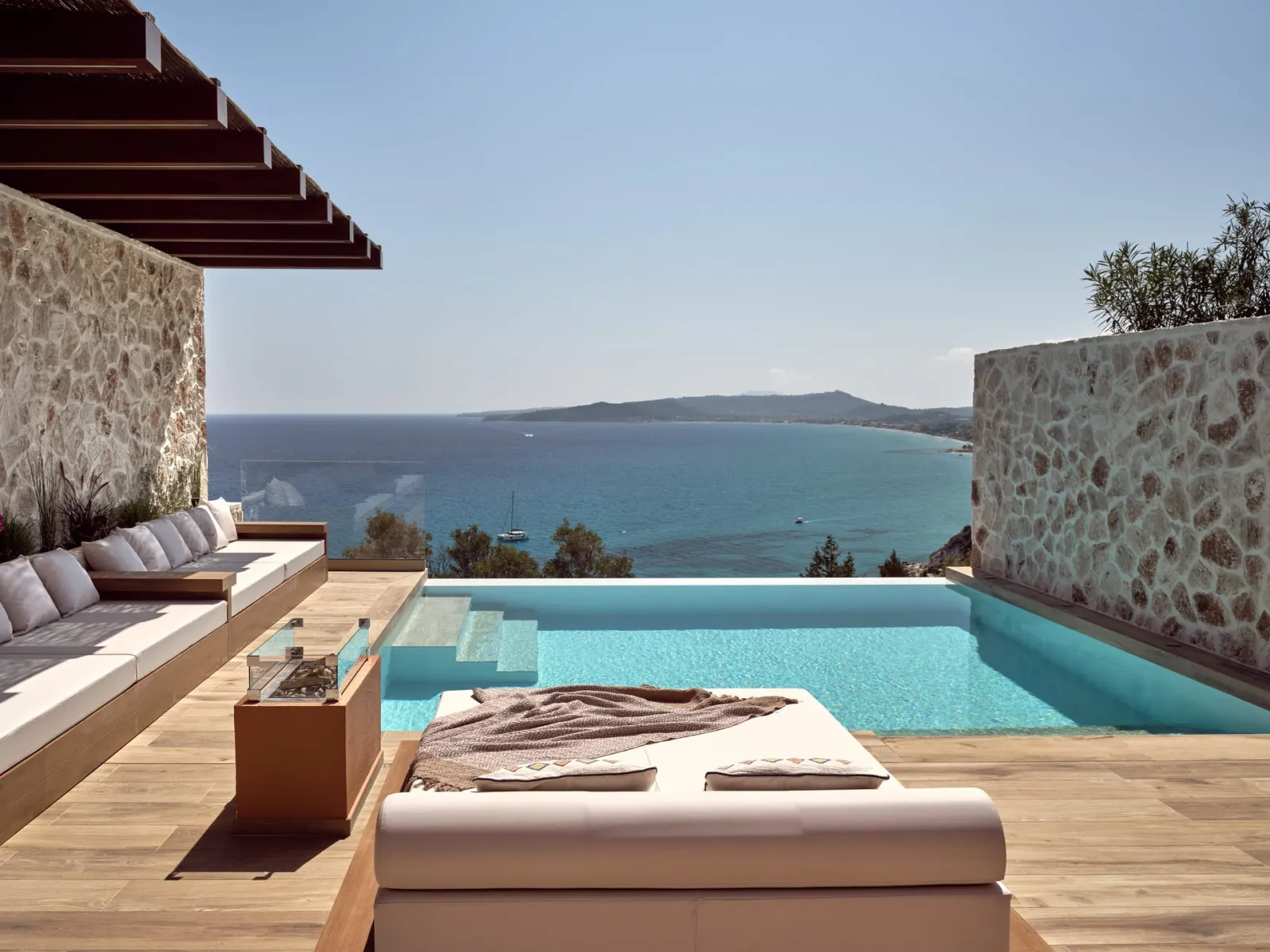Deluxe Panorama Suite with Sea View and Private Infinity Pool