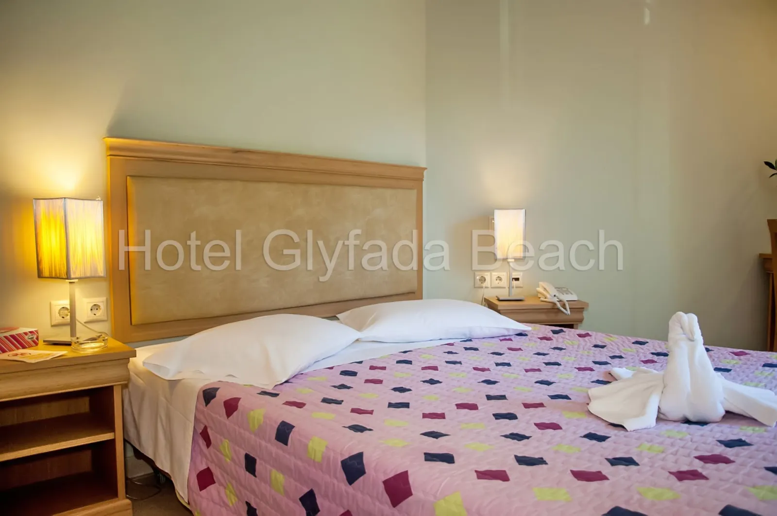 Single Room | Mountain View