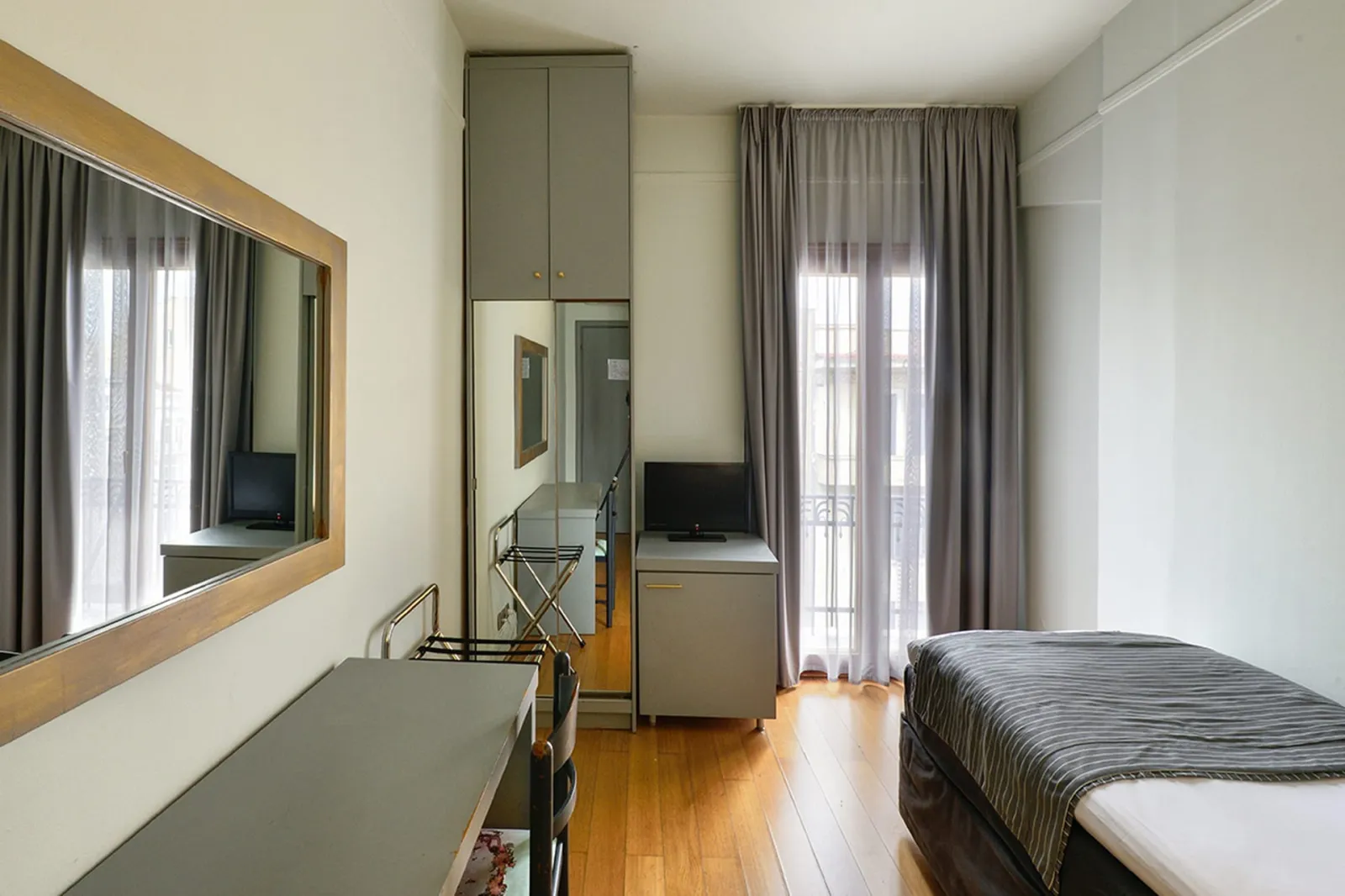 Single Room