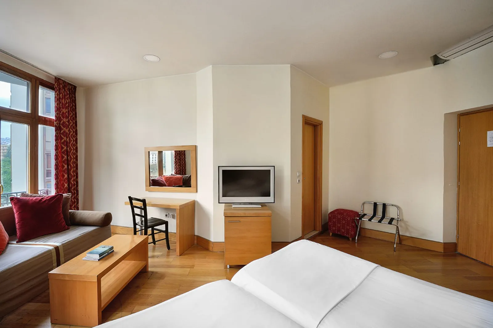 Executive Room