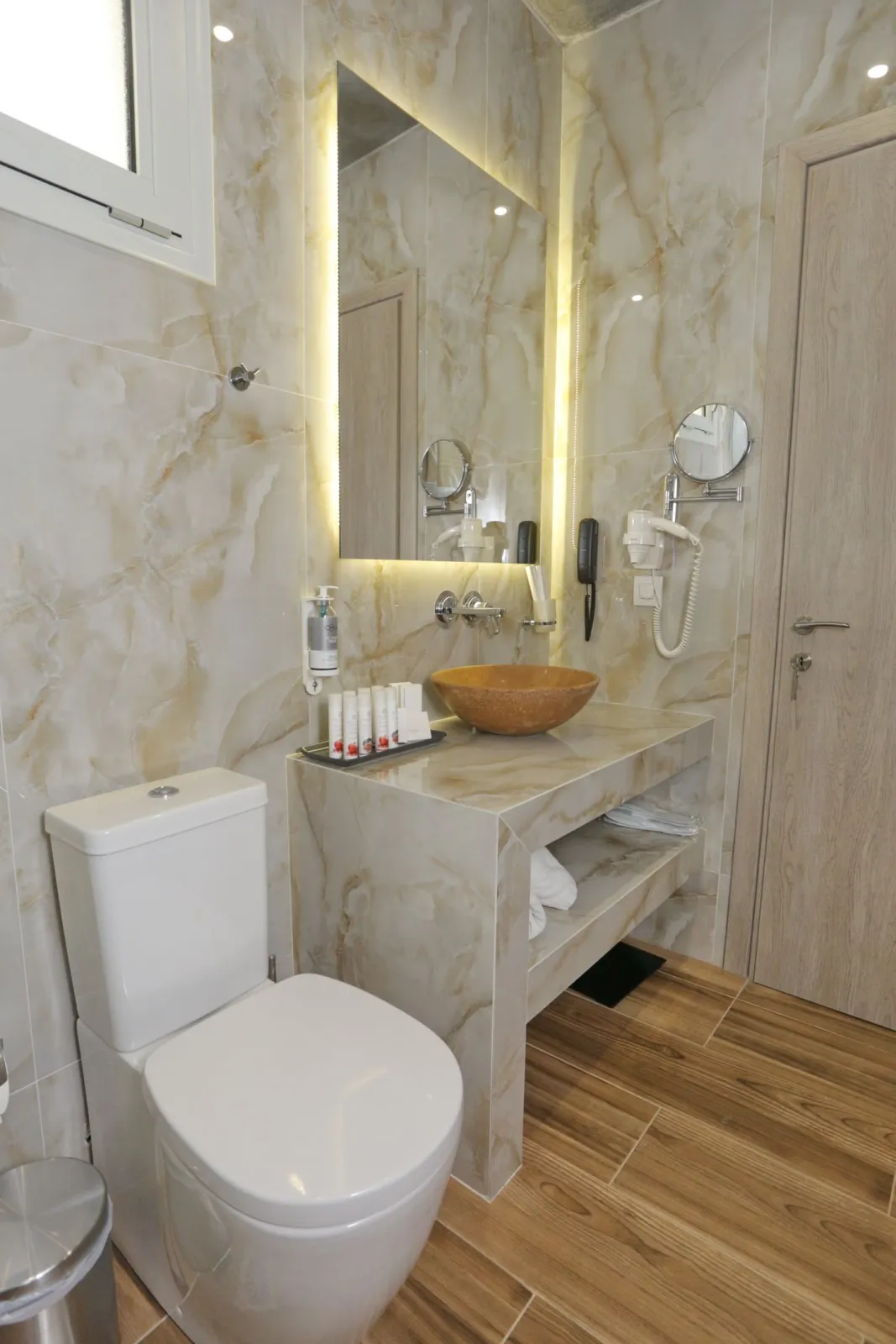 SIGNATURE SUITE PRIVATE POOL PANORAMIC SEA VIEW