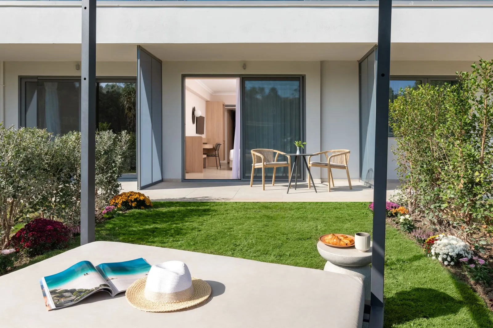 Executive Suite Private Garden