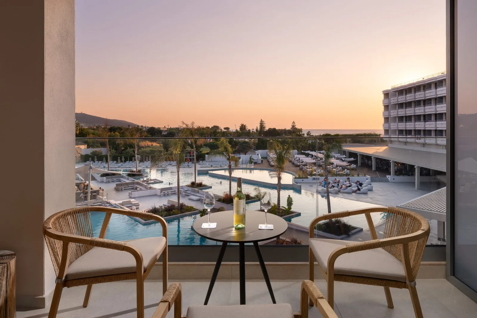Executive Suite Pool View
