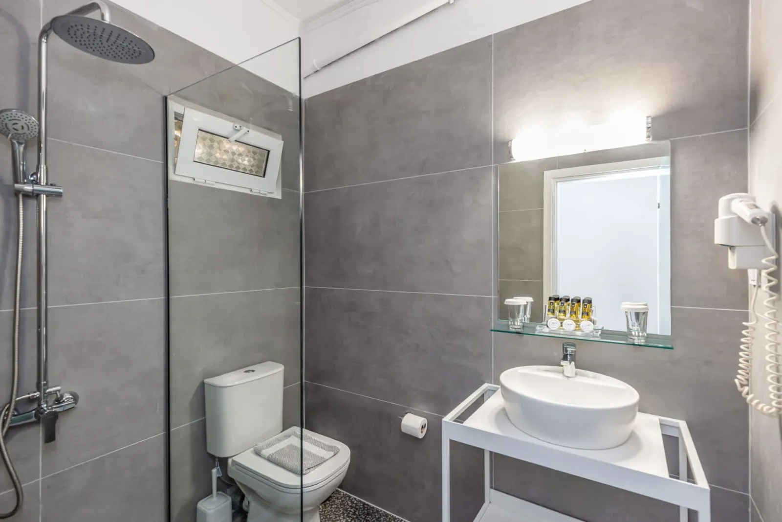 Duplex Quadruple Room Sea View