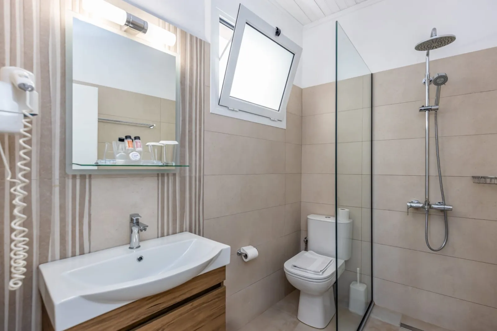 Duplex Quadruple Room Sea View