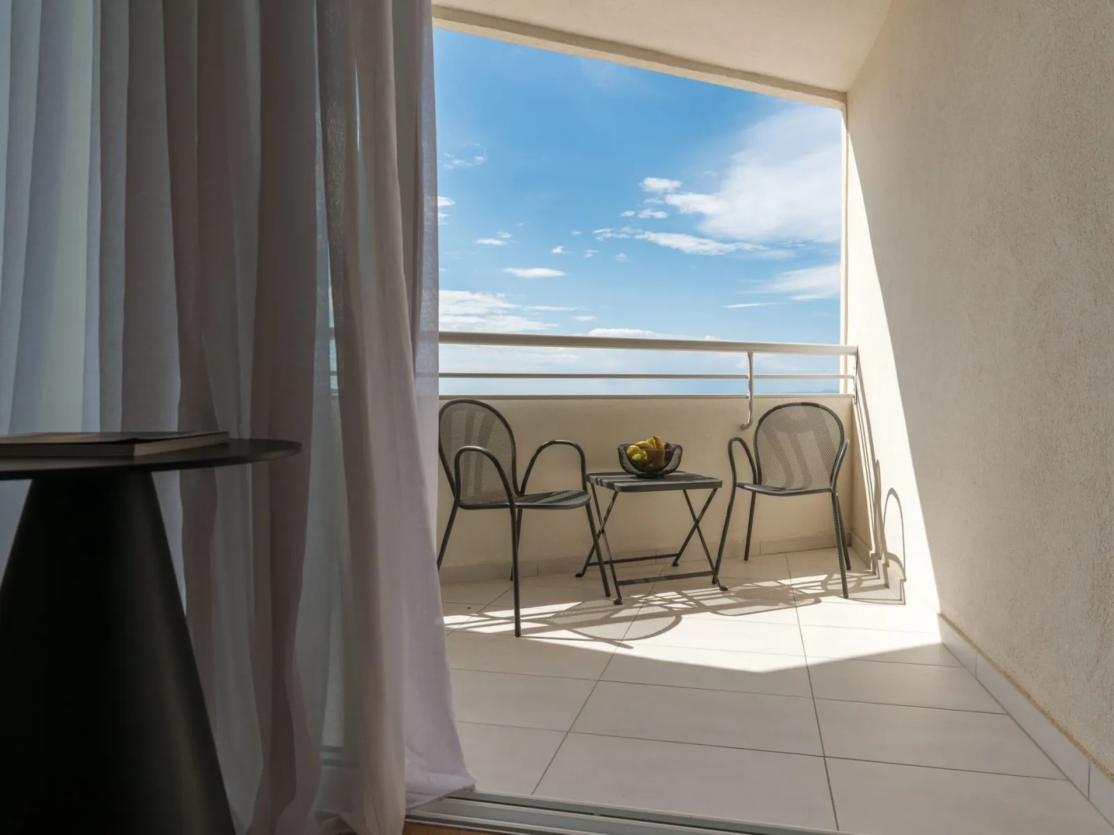 Ivory Junior Suite