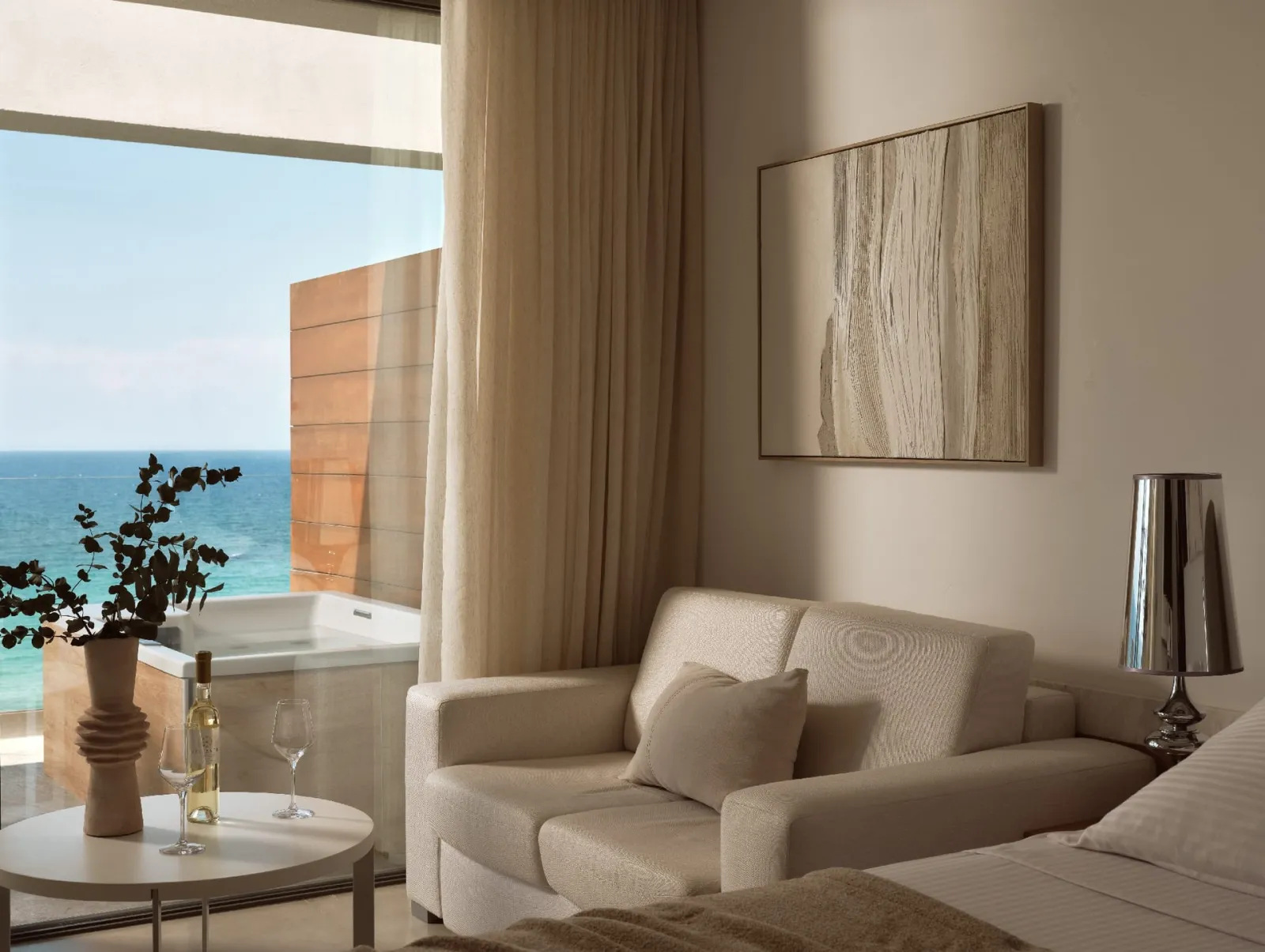 Spa Suite Sea View with Outdoor Jetted Tub