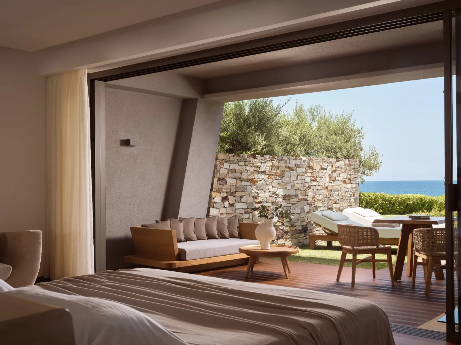 Deluxe Suite Sea View with Private Pool