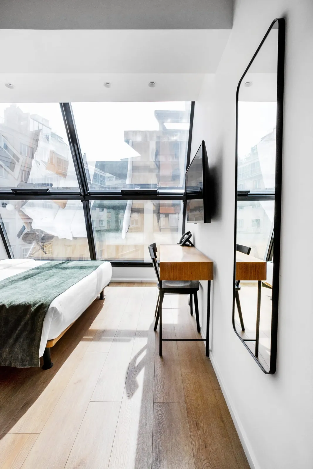 LOFT