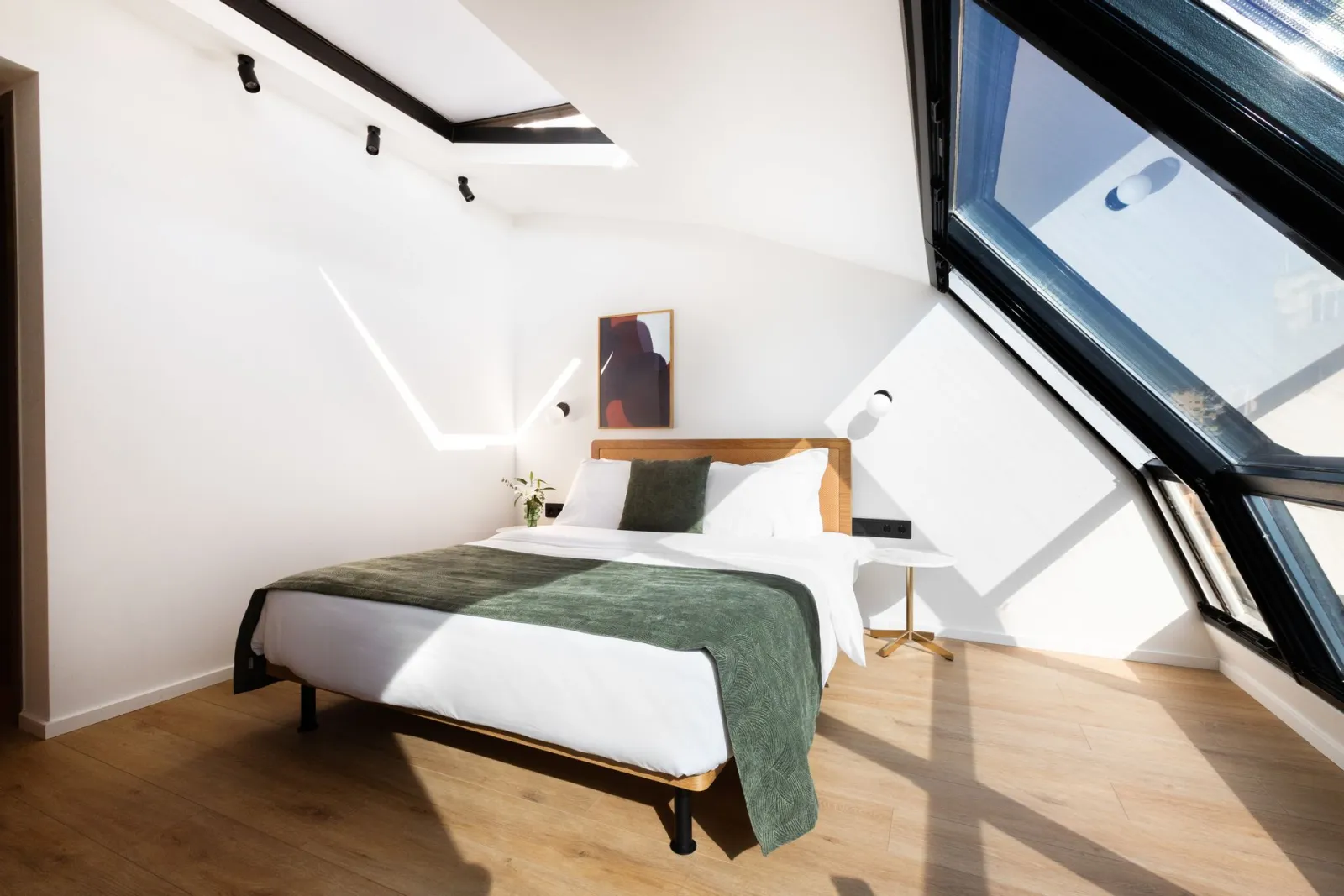 LOFT