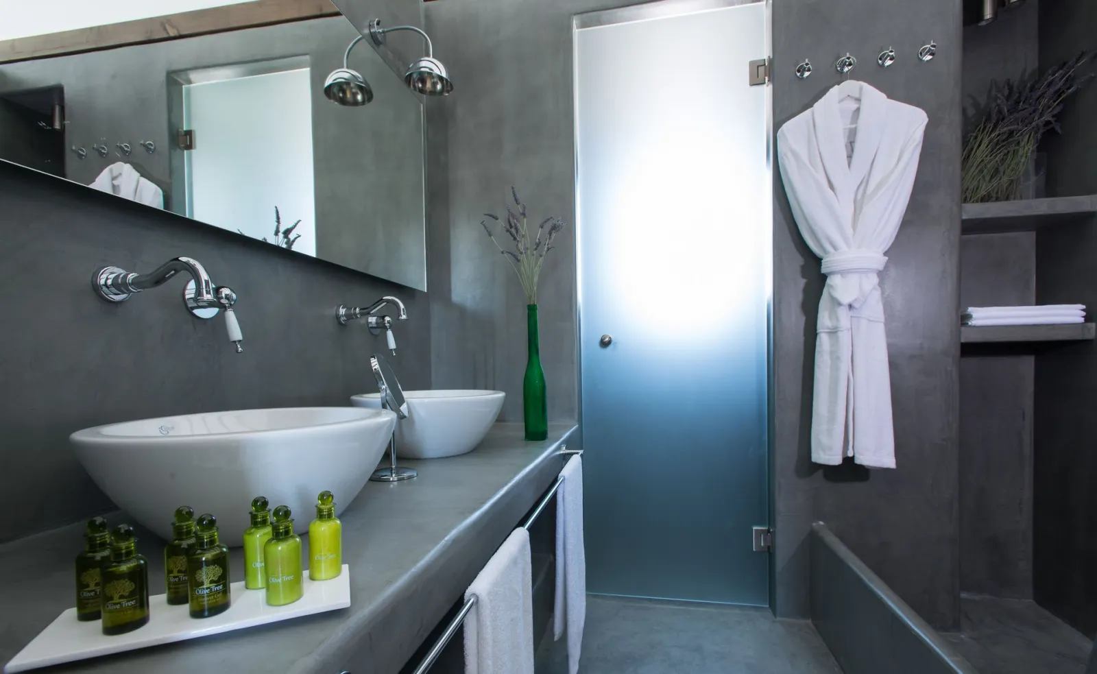 Deluxe Suite with Private Pool and Sea View