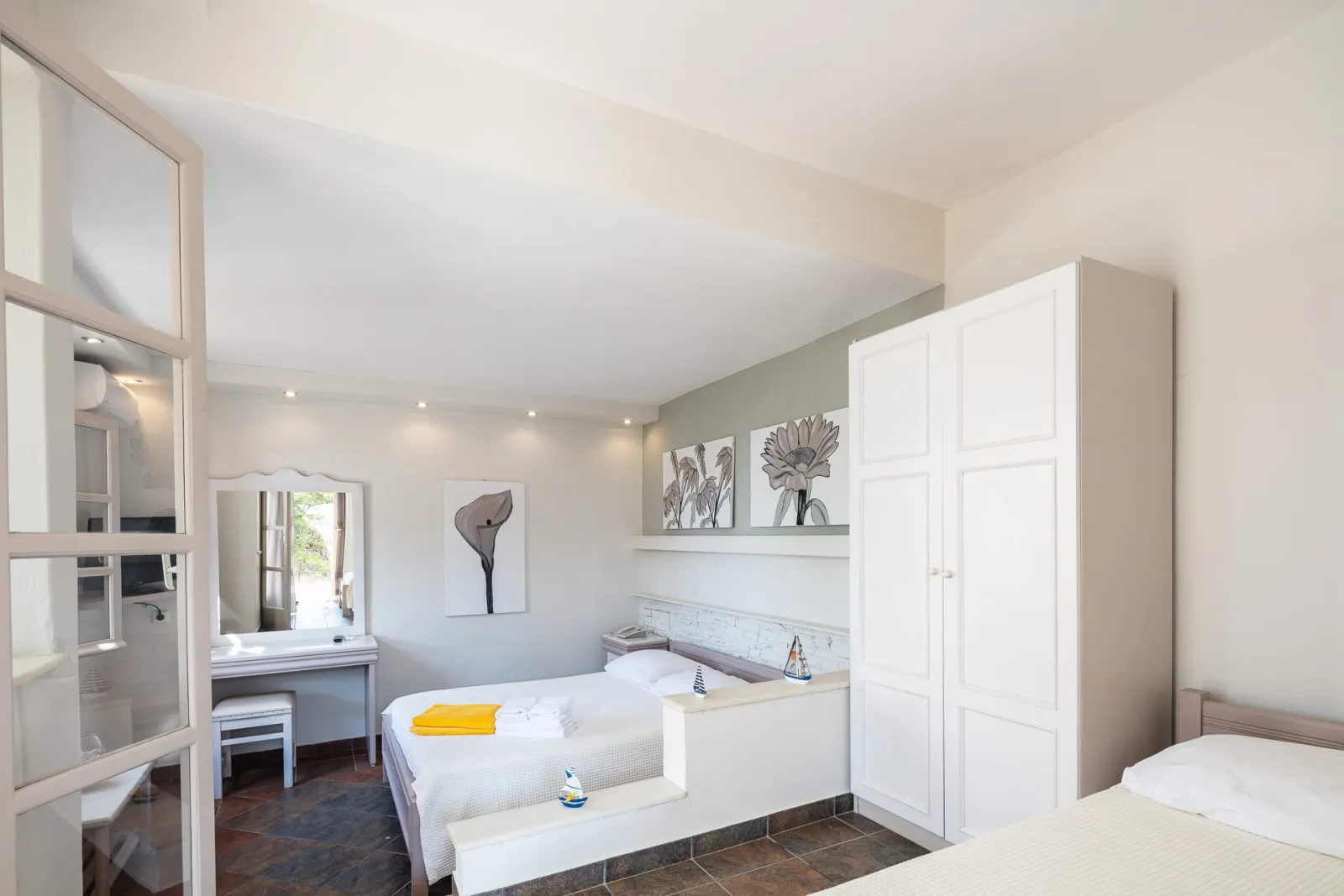 Aegean Room with Terrace &amp; Garden View