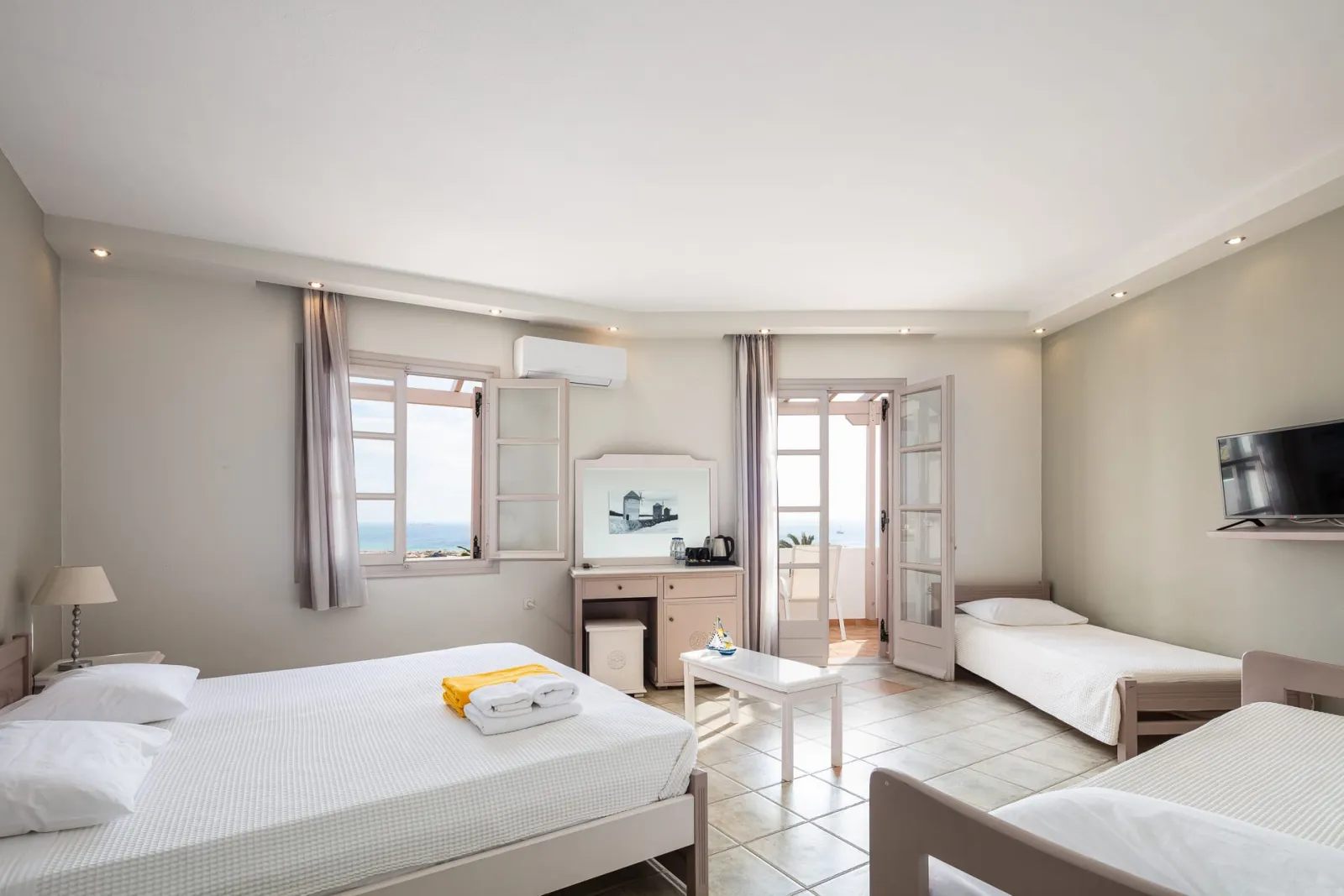 Aegean Quadruple Room with Balcony & Sea View