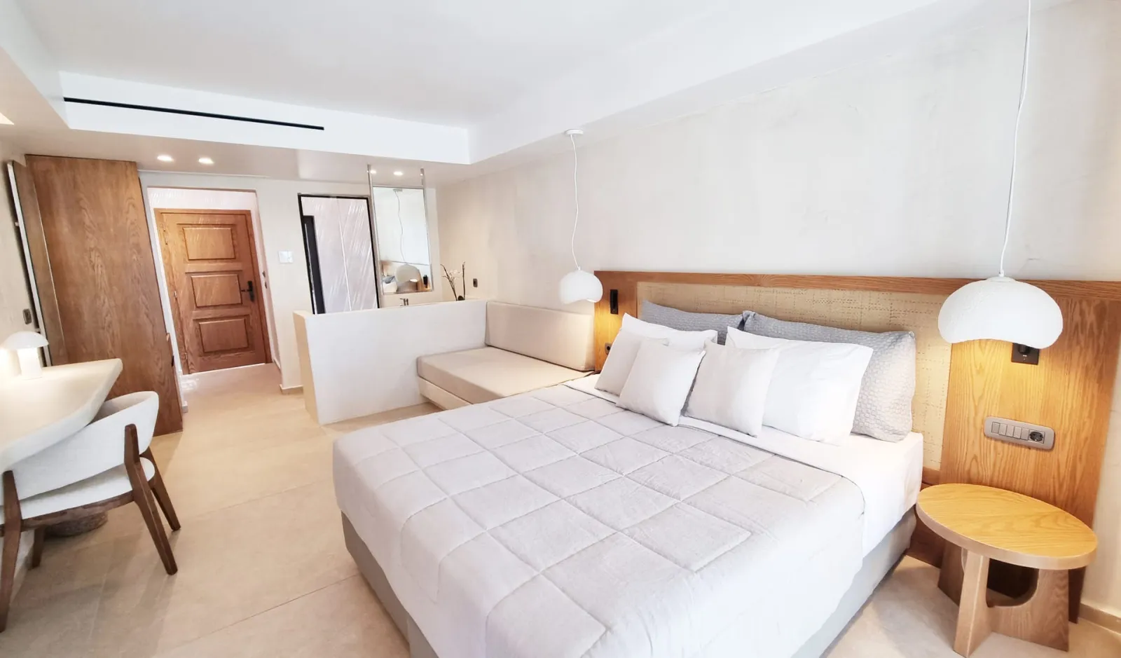 Aegean Junior Suite with Private Pool &amp; Sea View