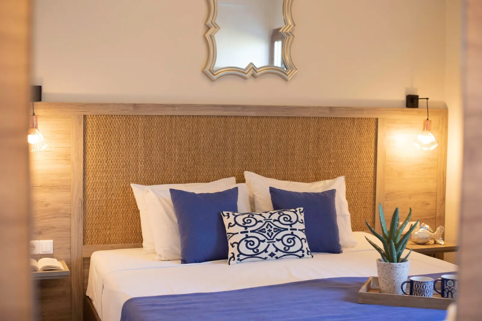 Deluxe Double Room with Pool View