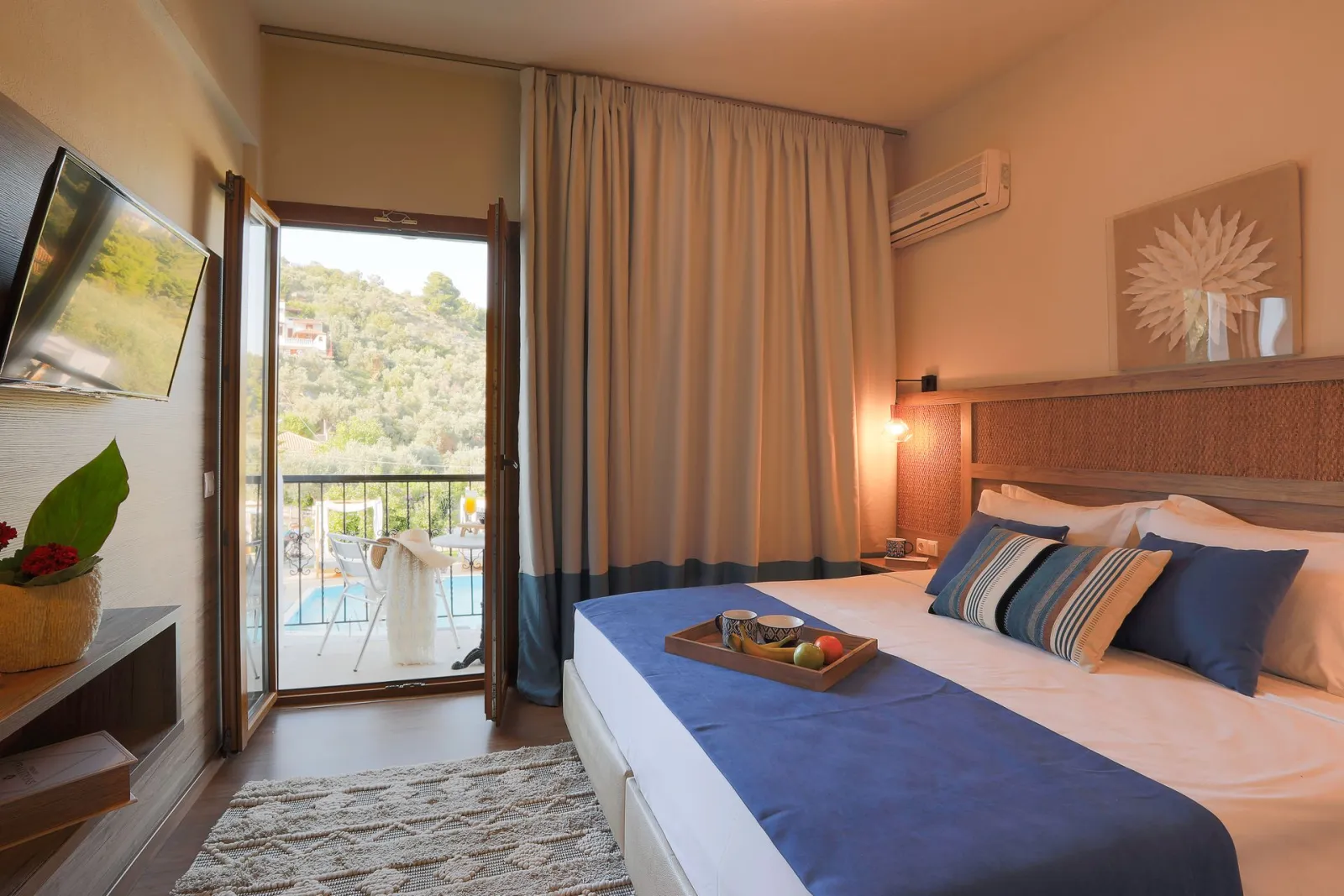 ***not in use***Deluxe Double Room with Pool View