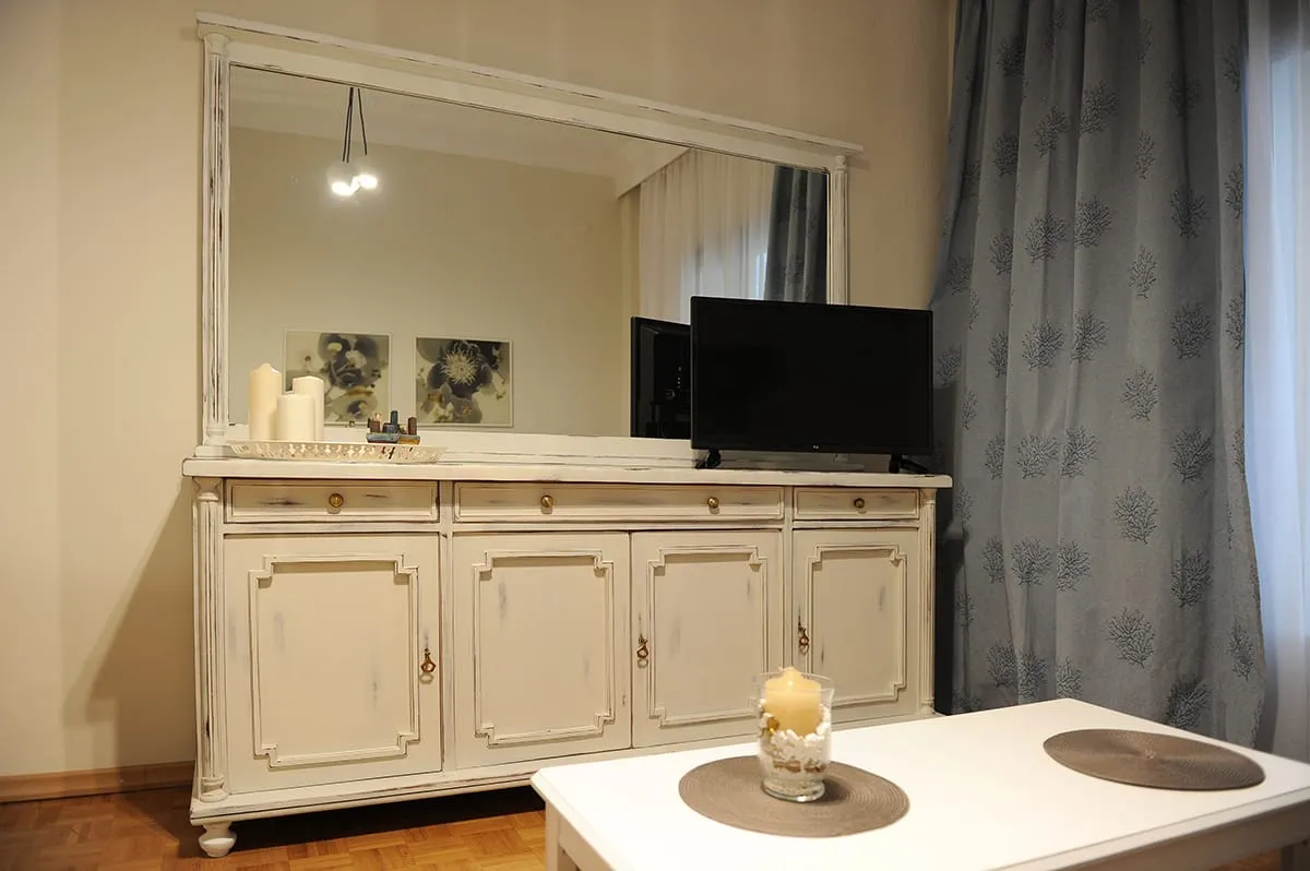 Junior Suite 1 - Complex B