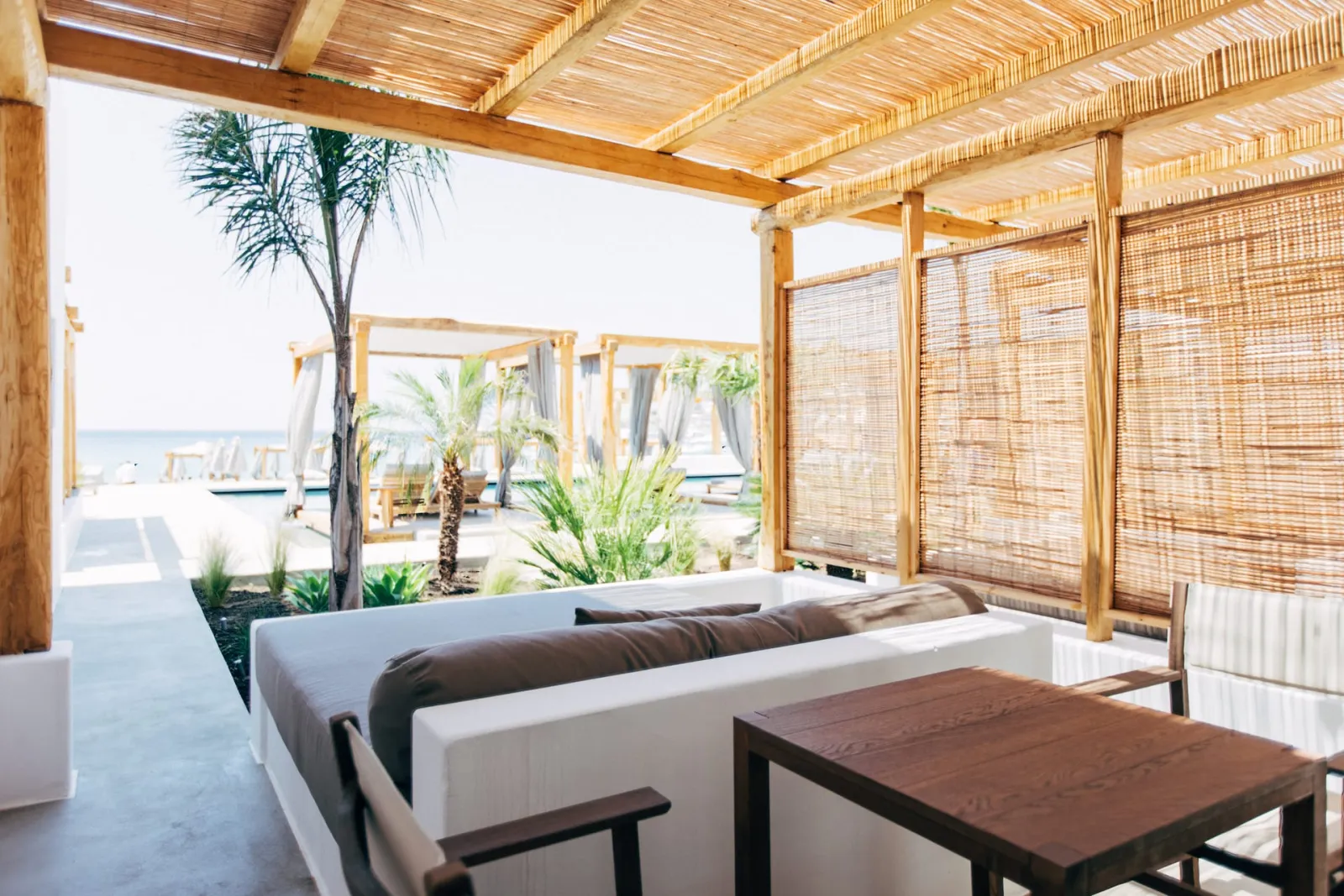 Deluxe Room Pool &amp; Sea View