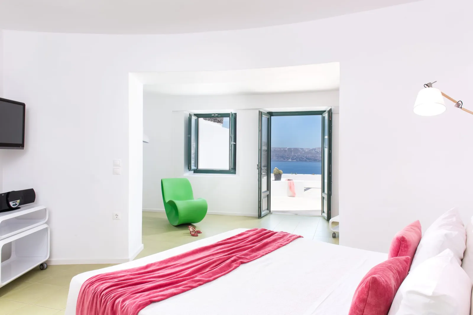Standard Room with Hot Tub and Caldera View