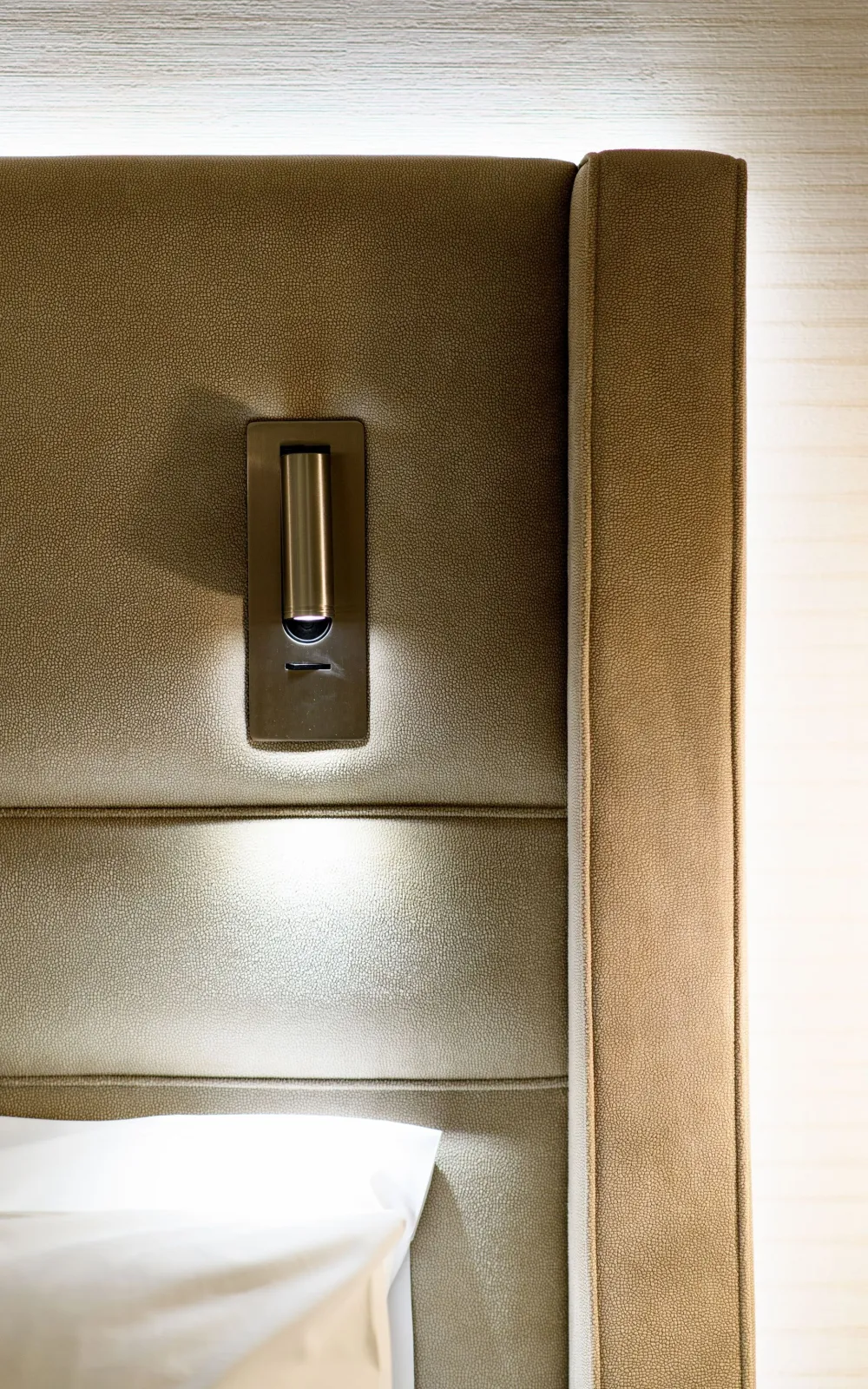 Deluxe Connecting Room