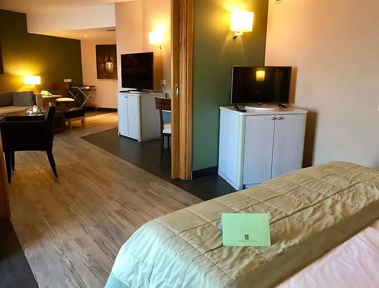 Suite