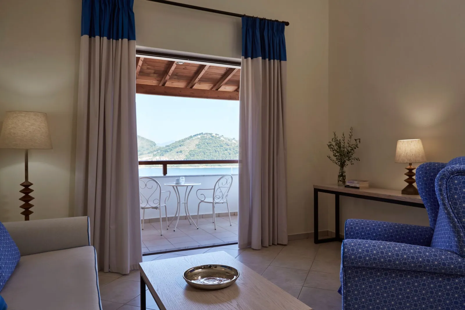 Loft Suite Sea View