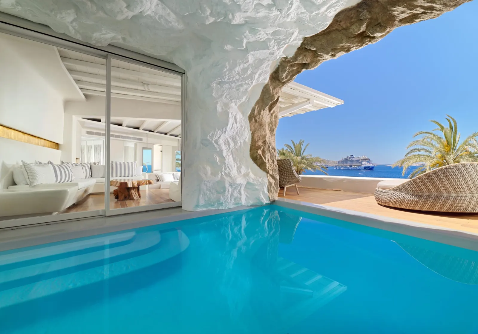 Suite with Private Pool