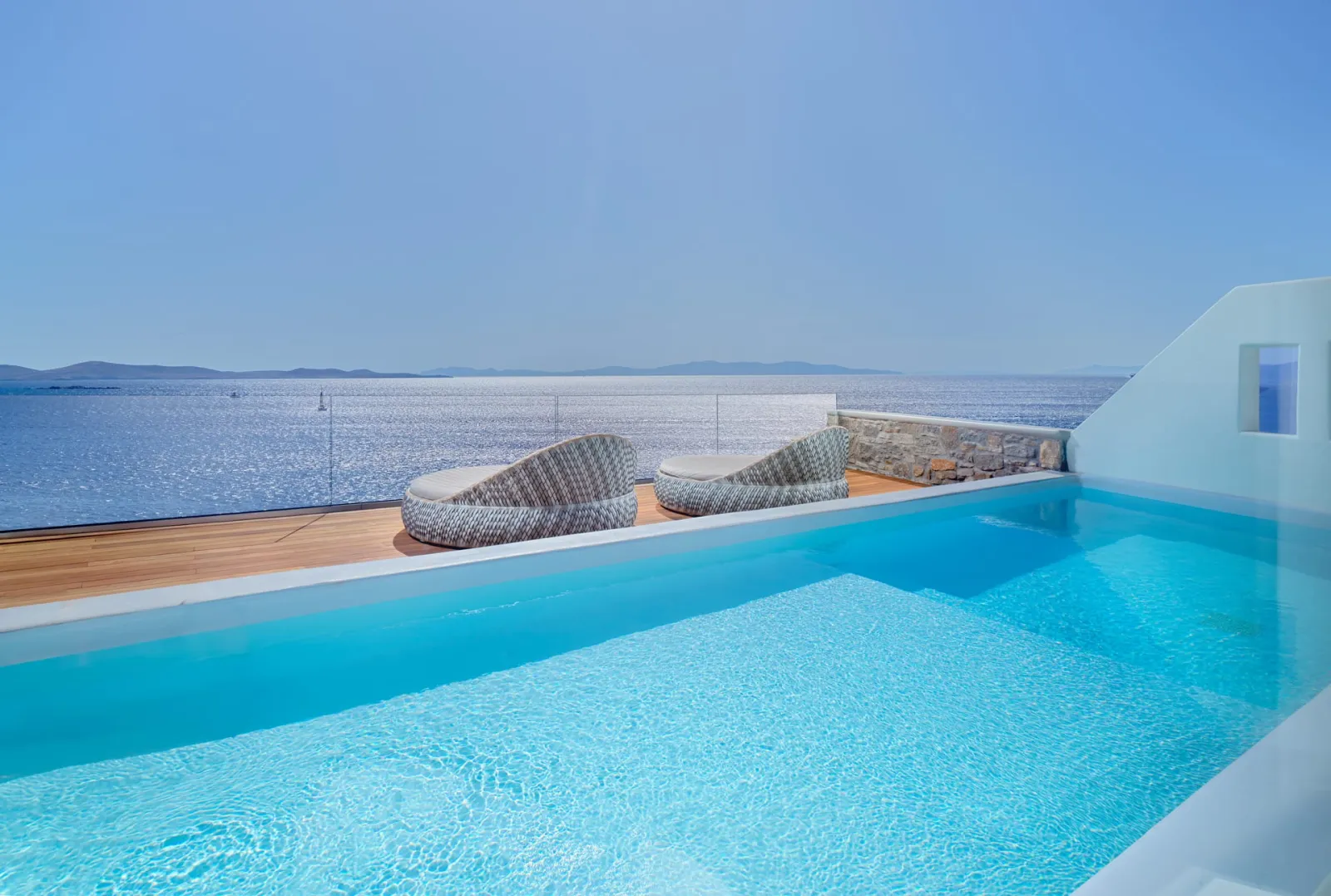 Golden Villa 2-Bedroom with Private Pool