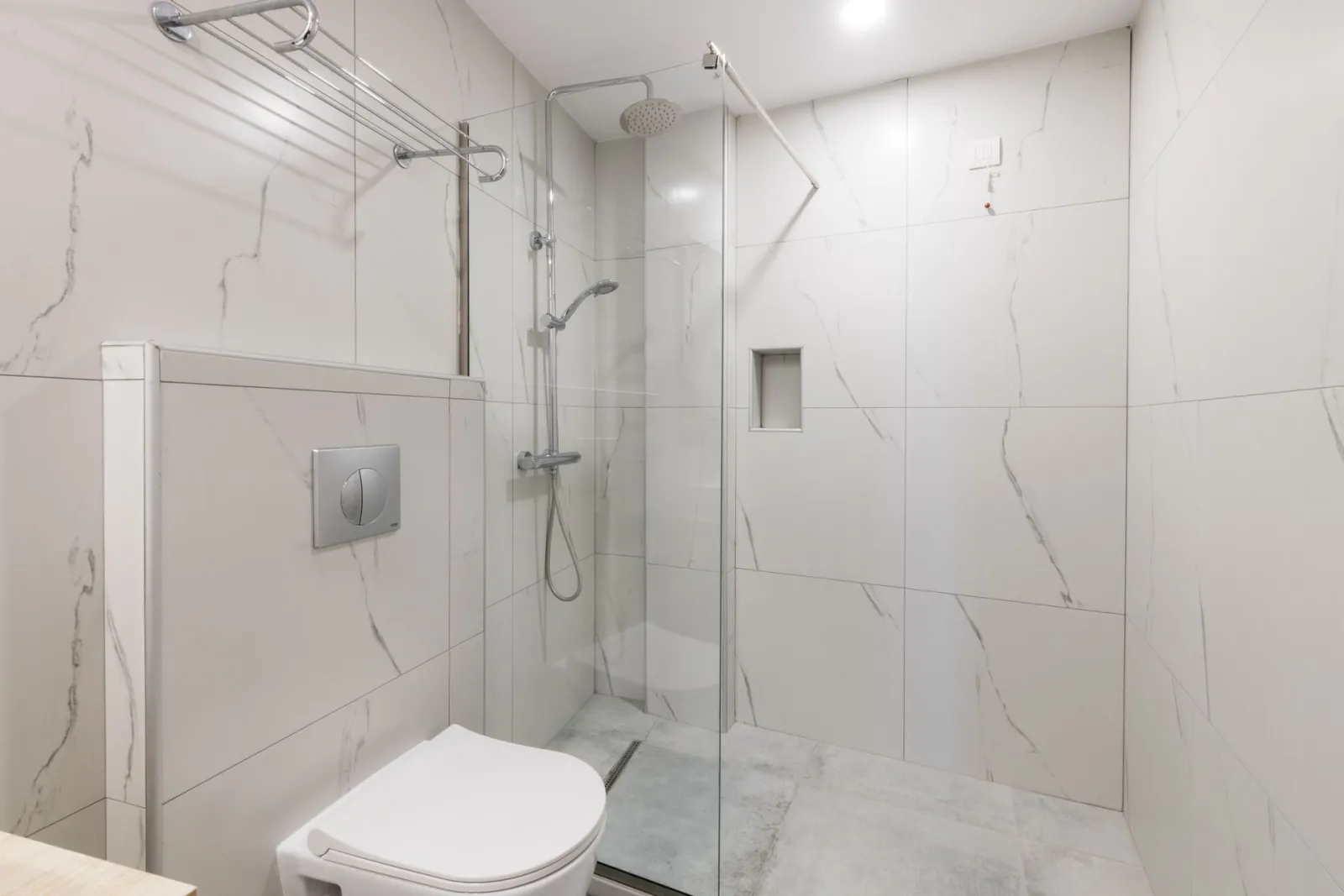 Standard Room with Pool View | 23m²