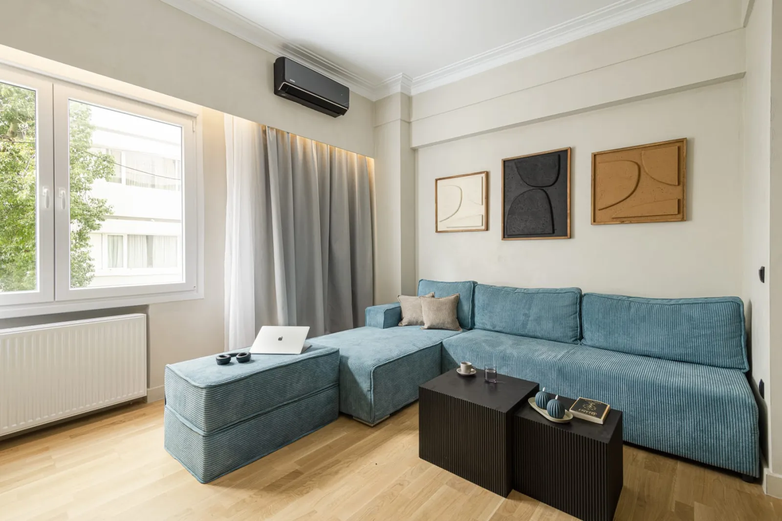 Deluxe Family Apartment with Two Bedrooms & Private kids' Playground