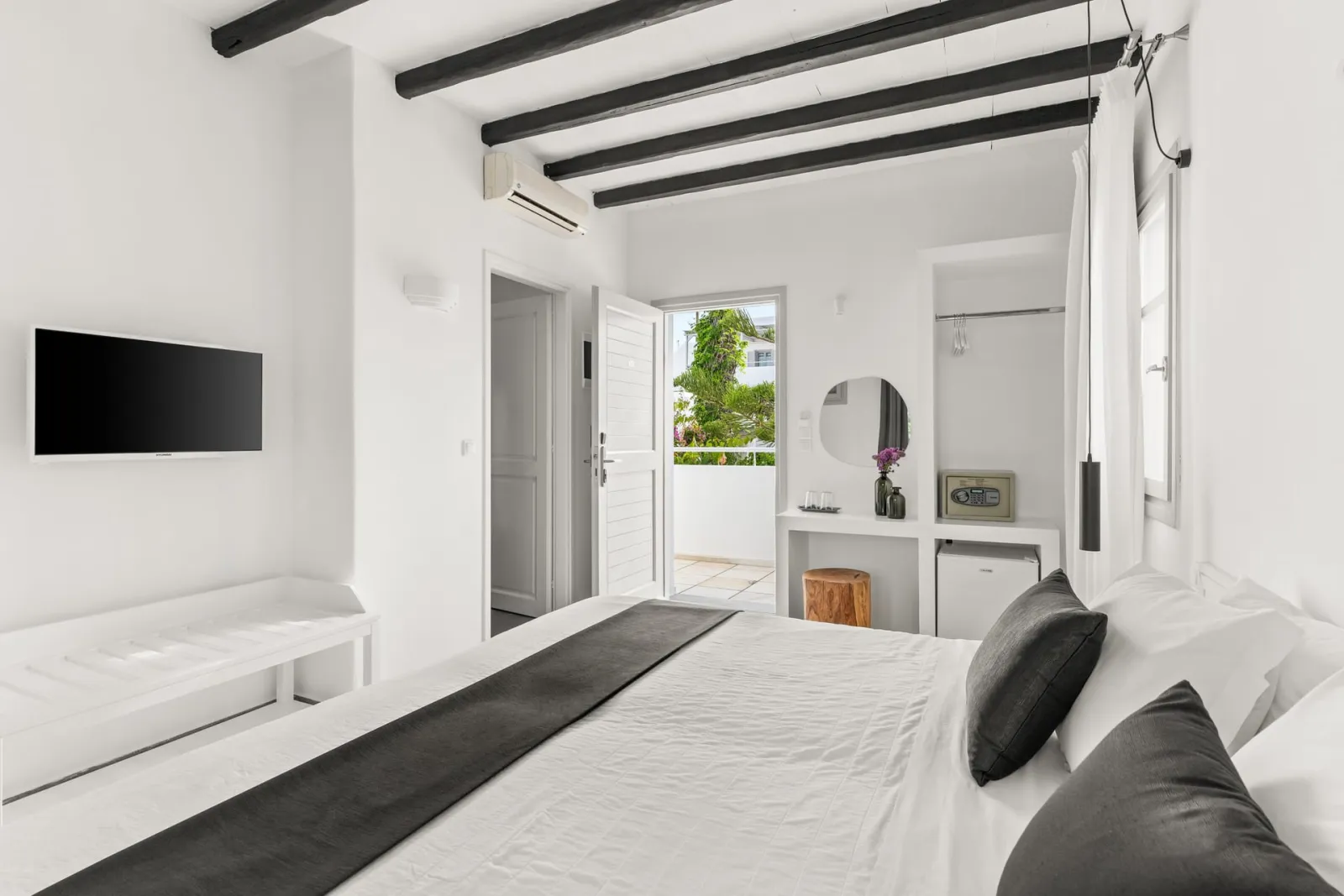 Superior Double Room with Garden View