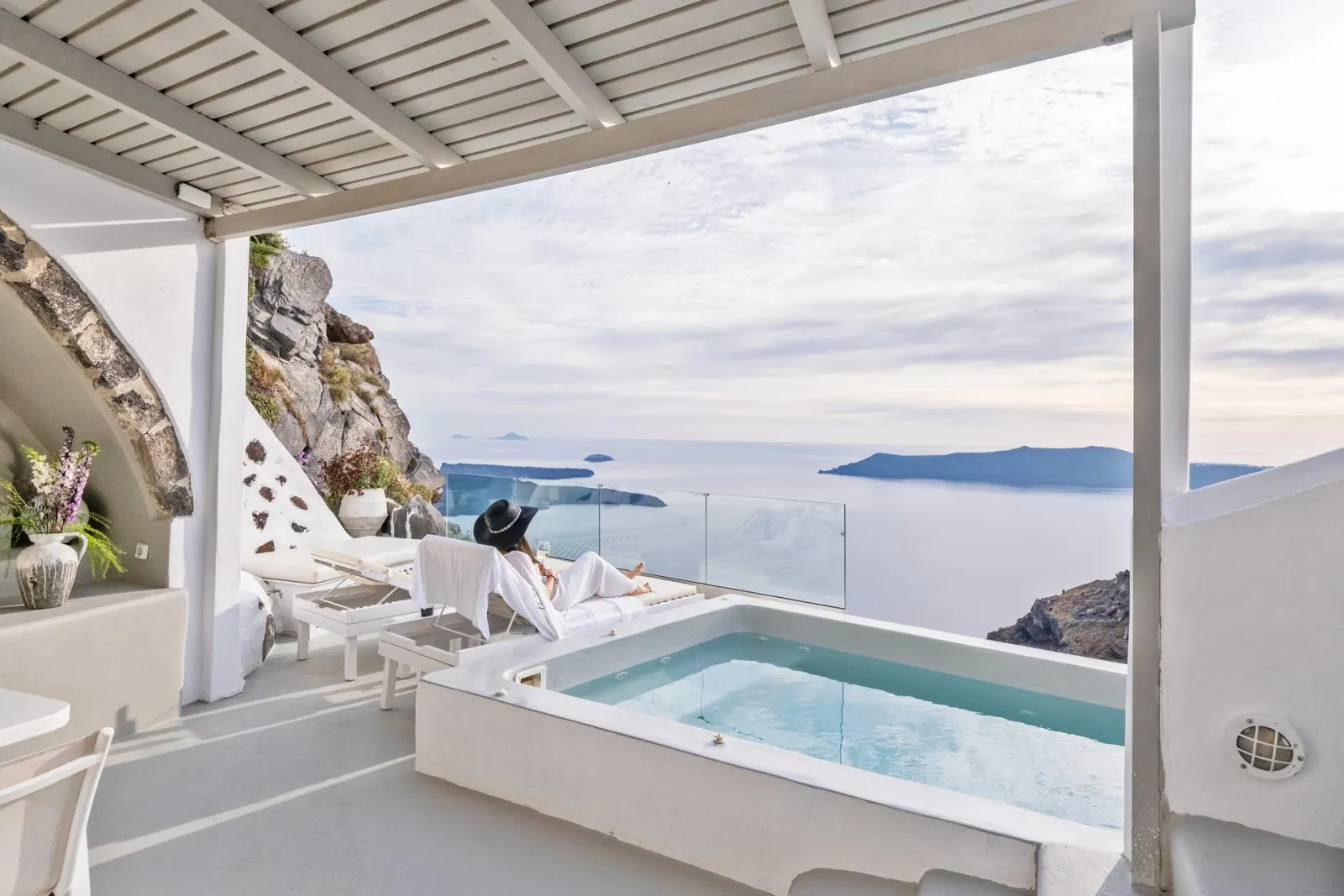 Honeymoon Suite with Indoor Plunge Pool and Caldera View