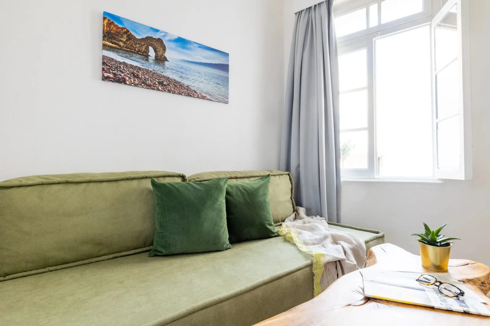 Deluxe Apartment