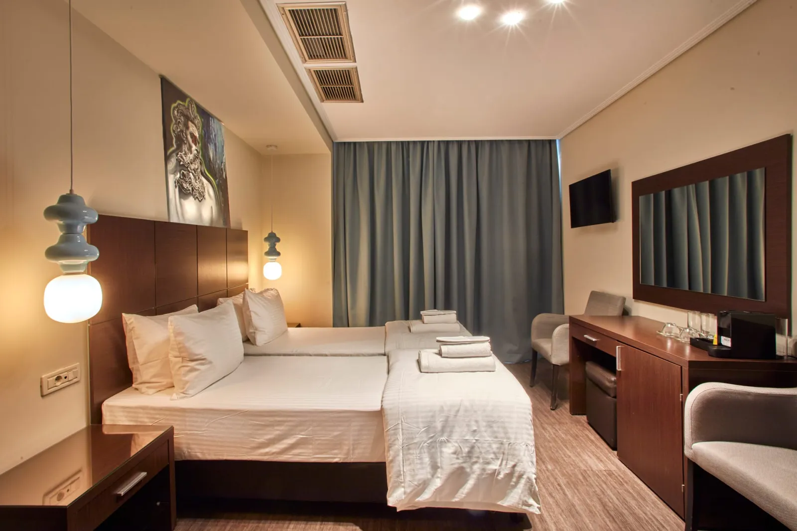 Standard Twin Room